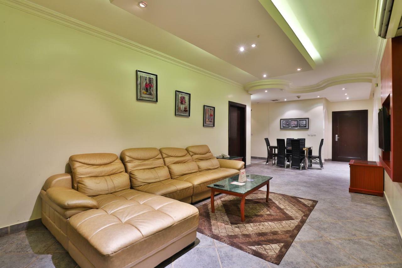 Aparthotel قصر اليمامة للاجنحة الفندقية-فرع السلام *
